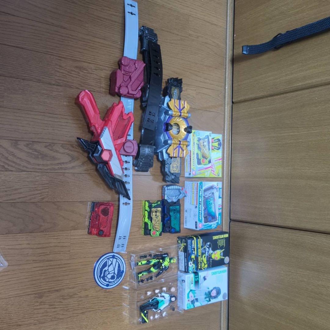 仮面ライダーゼロワンフィギュアーツ&ベルトセット