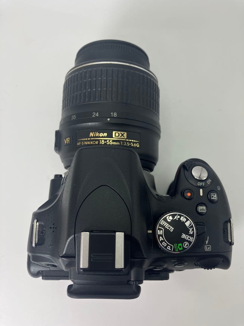【返品保証・良品】Nikon D5100 + AF-S DX 18-55mm