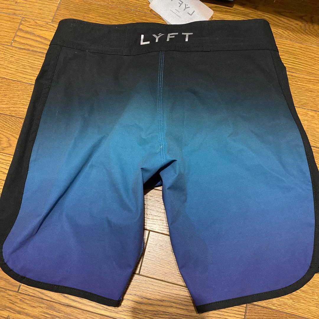 LYFT ステージショーツ　XS 青