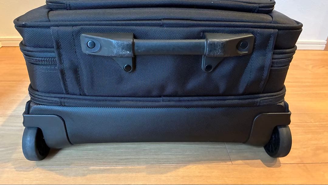 2回のみ使用　サムソナイト キャリー　モバイルオフィス ビジネス 機内持ち込み