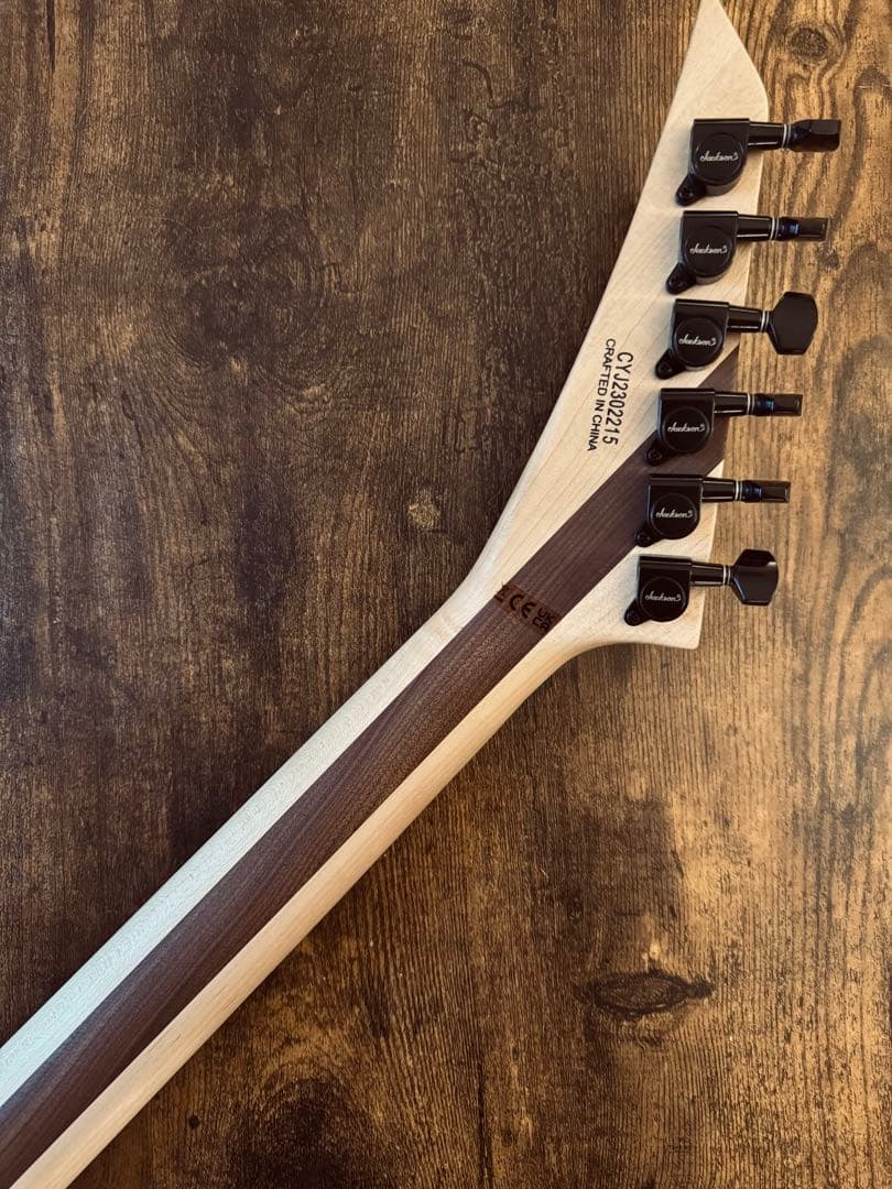 磨き屋　Jackson ProPlussiries Soloist