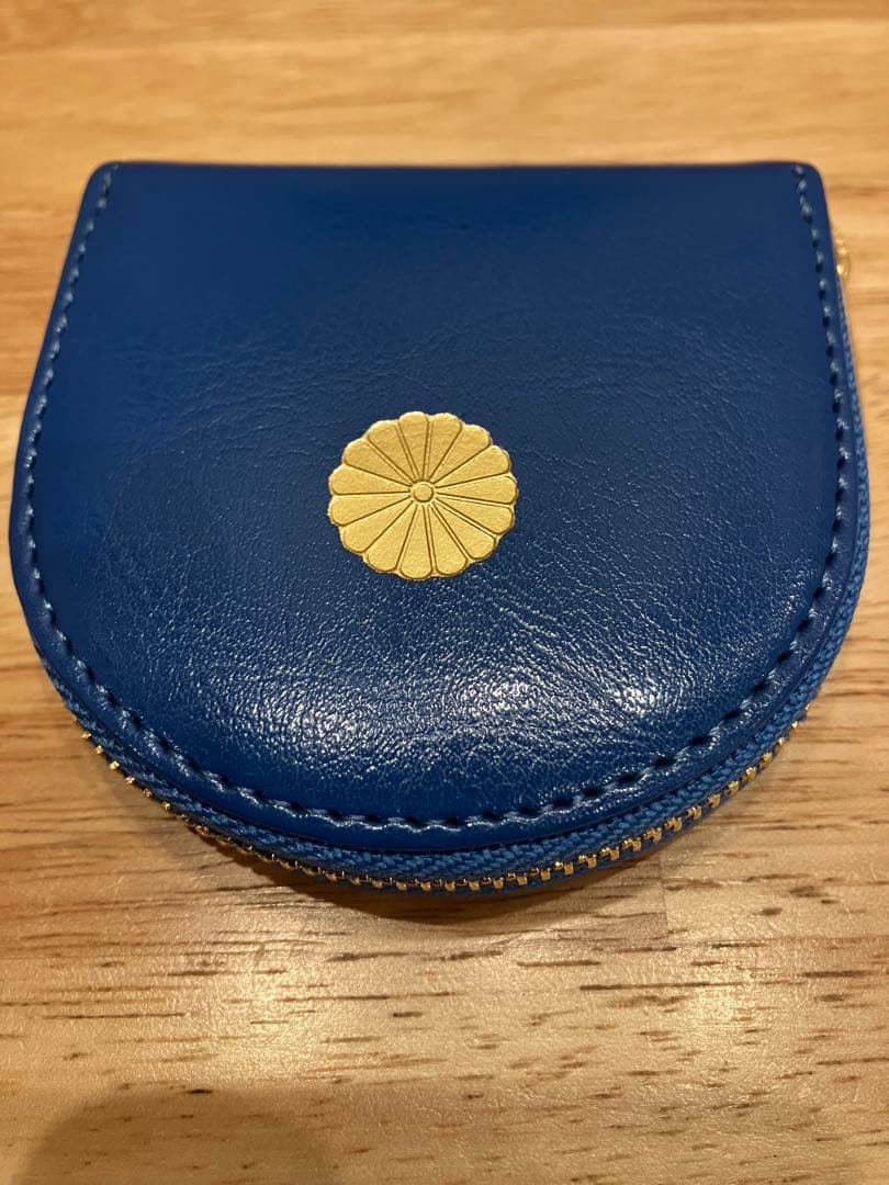 皇居　財布　小銭入れ　ケース　馬蹄型　紫　パープル　新品未使用　化粧箱付き