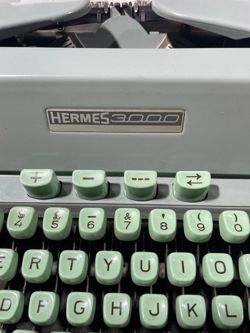 【昭和レトロ】HERMES3000 ヘルメス タイプライター パイヤール社
