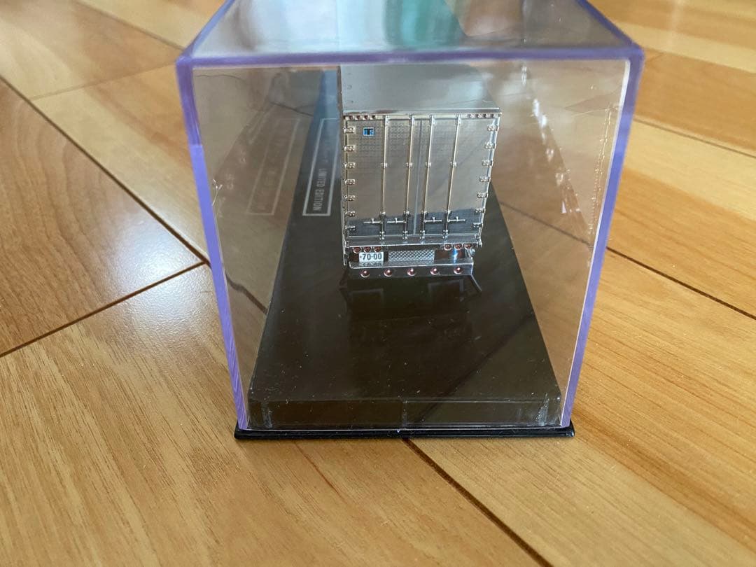 1/72 リアルモールド　みやこ鮮冷 丸美グループ 大型トラック