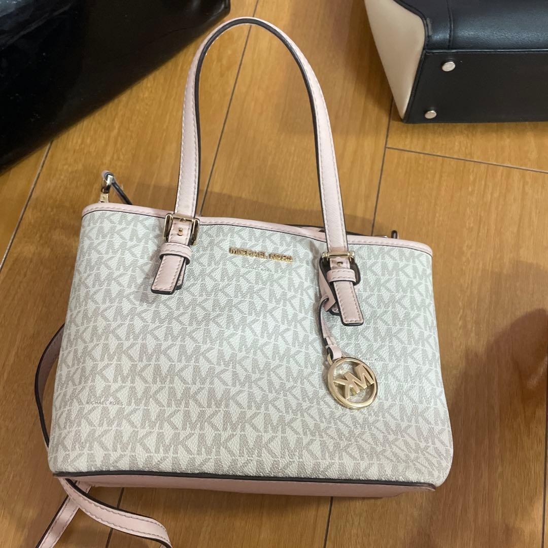 バックまとめ売り