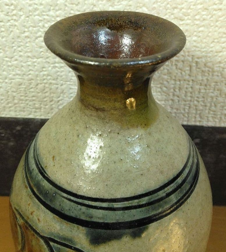 人間国宝 金城次郎 海老魚紋徳利 栞 共箱 美品 壺屋焼 壷屋焼 笑魚 やちむん