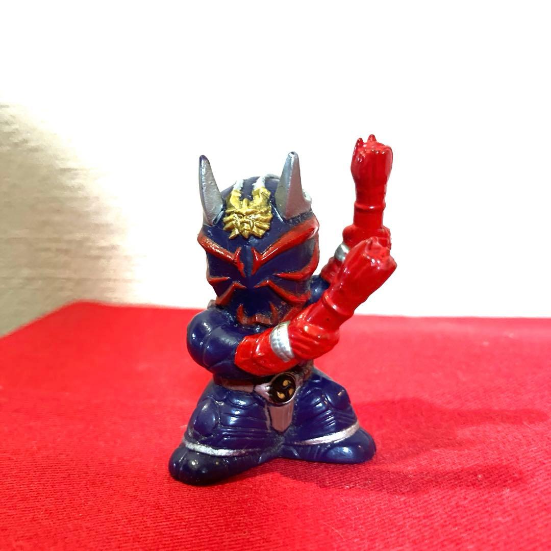 仮面ライダー響鬼 フィギュア 当時物 CSM SHF 真骨彫 希少 紫赤 太鼓