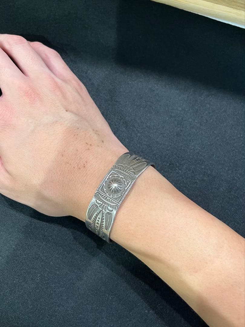 [激レア] ESS エディソン・サンディ・スミス バングル　ナバホ NAVAJO