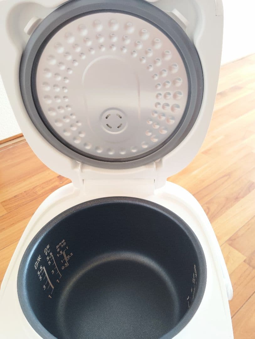 TOSHIBA RC-10MSL 炊飯器 ホワイト