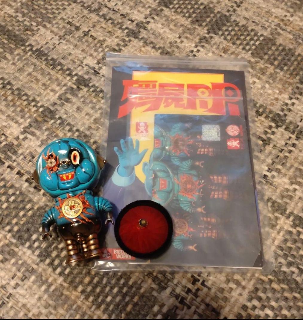 pipitoy　PIPIBOY Chinese Vampire ソフビ