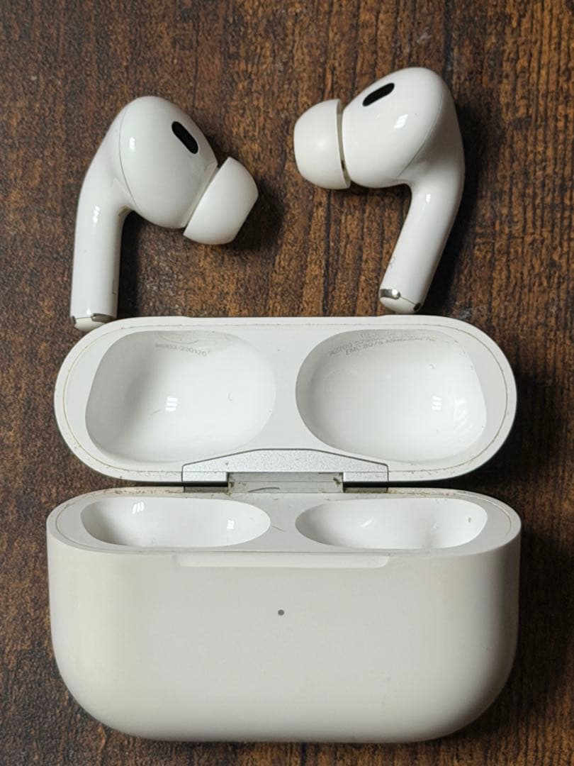 AirPodsPro 第2世代 ライトニング 本体 ホワイト 充電ケース付き