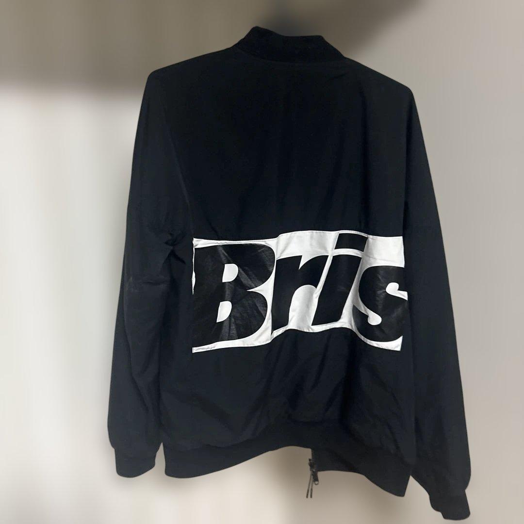 Bris ブラックナイロンジャケット