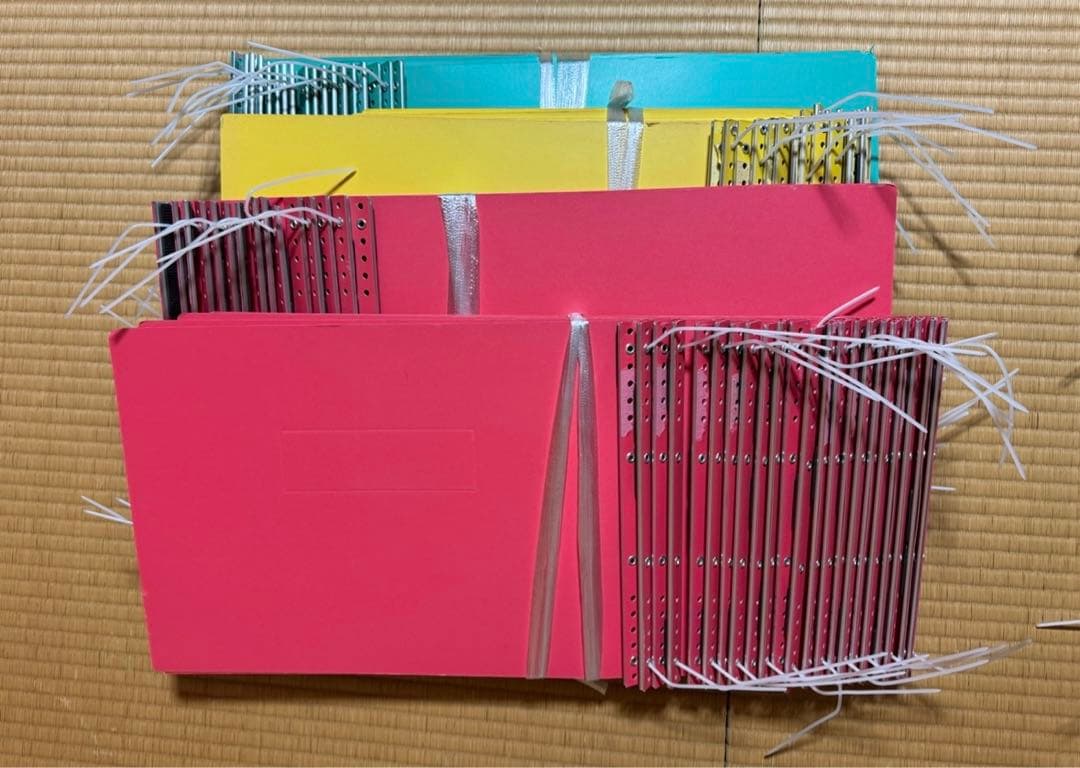 新品未使用　コクヨ　バインダー　1000枚　収納可能