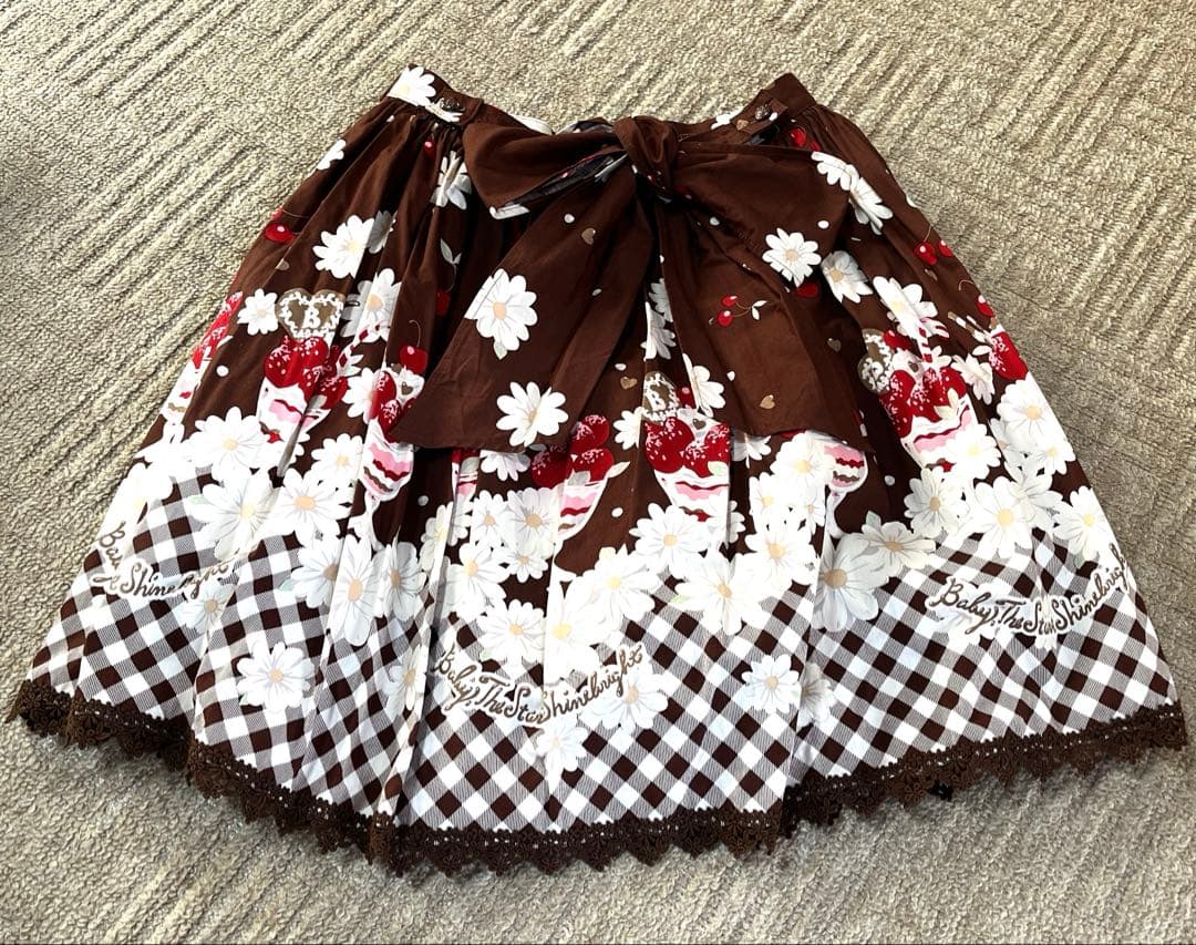 フ*ン様 ベイビーザスターズシャインブライト スカート 花柄 ロリータ ブラウン