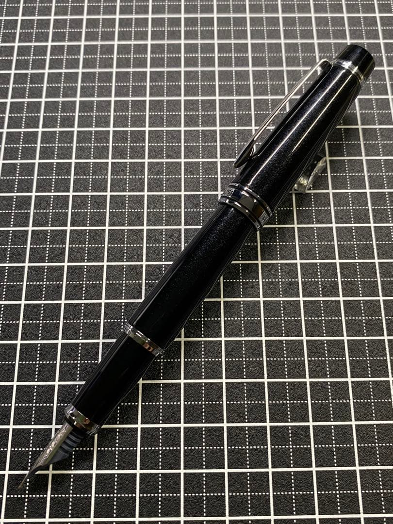 PILOT STELLA 90s Jet-black 万年筆　字幅F