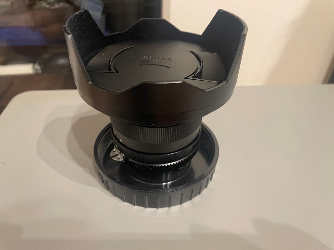 Carl Zeiss Distagon T* 3.5/18 ZF カールツァイス