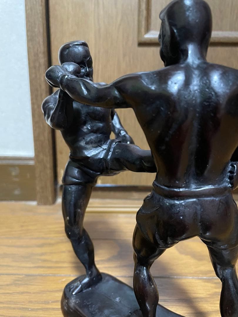 ムエタイ　キックボクシング　象　樹脂製