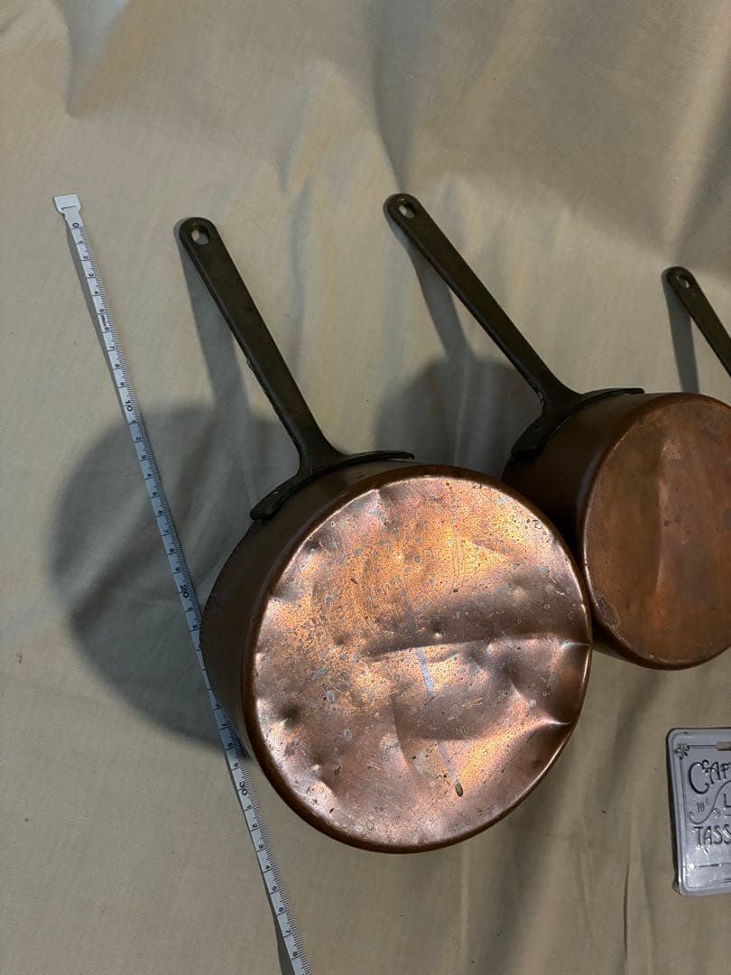 フランス アンティーク 壁掛け装飾に 軽い銅鍋6個セットコッパー 片手鍋 真鍮