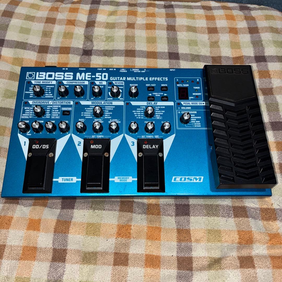完動品　BOSS ME-50 マルチエフェクター