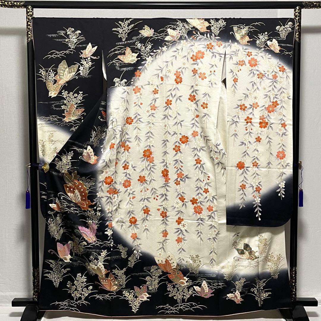 D771 振袖　蝶々　金駒刺繍　枝垂れ桜　正絹　着物　袷　極美品