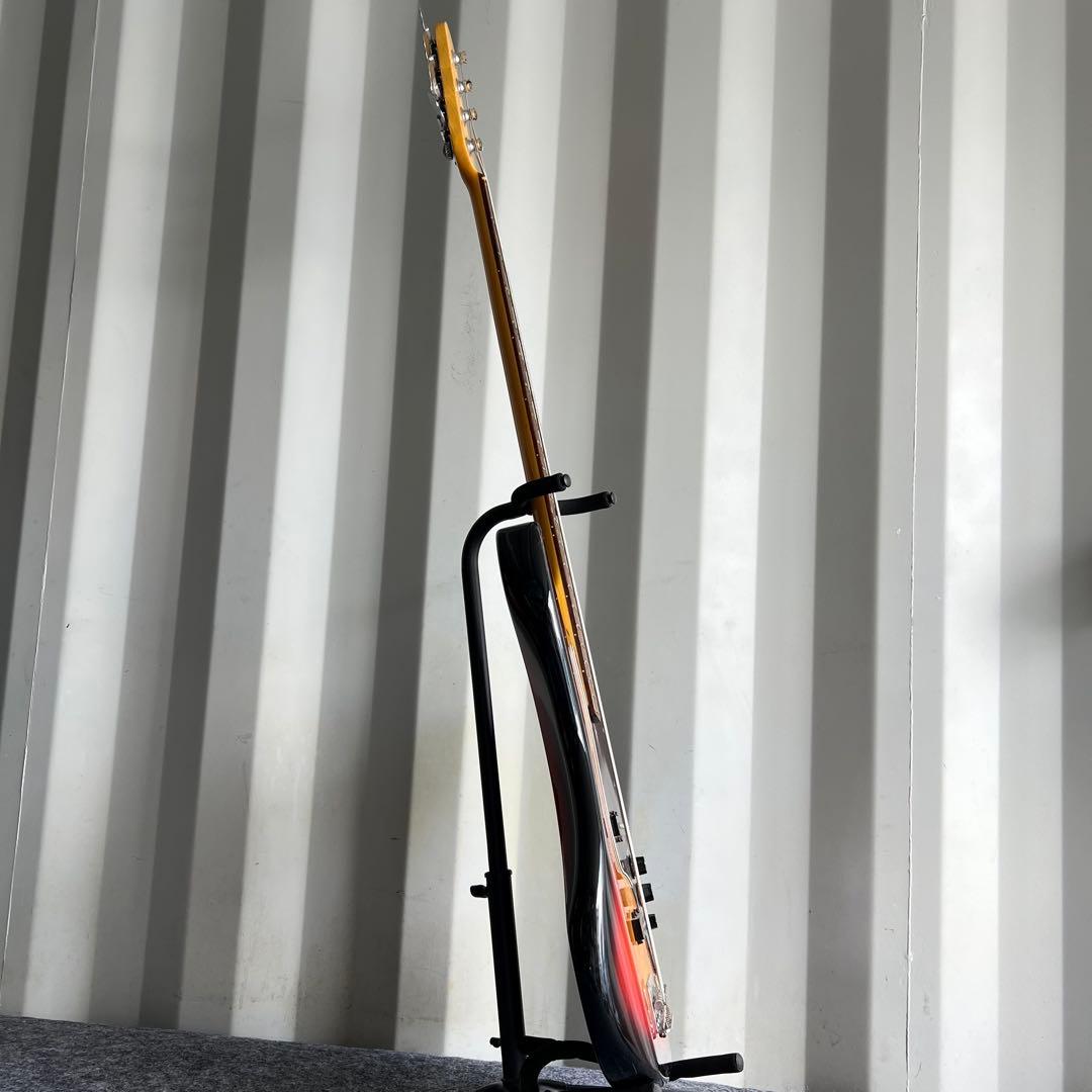 C35激安早い者勝ち✨　Bacchus エレキベース BJB-400R 初心者