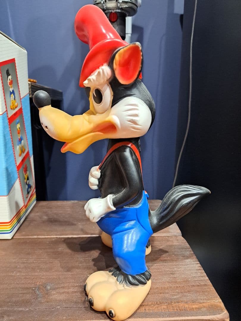 Ledraplastic　希少ビッグバッドウルフ　他ラバードール