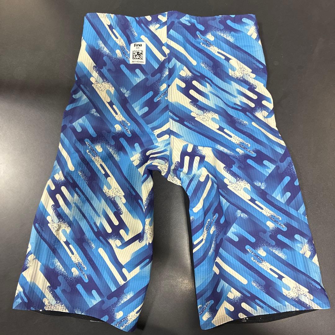 Mizuno 競泳水着 Mサイズ