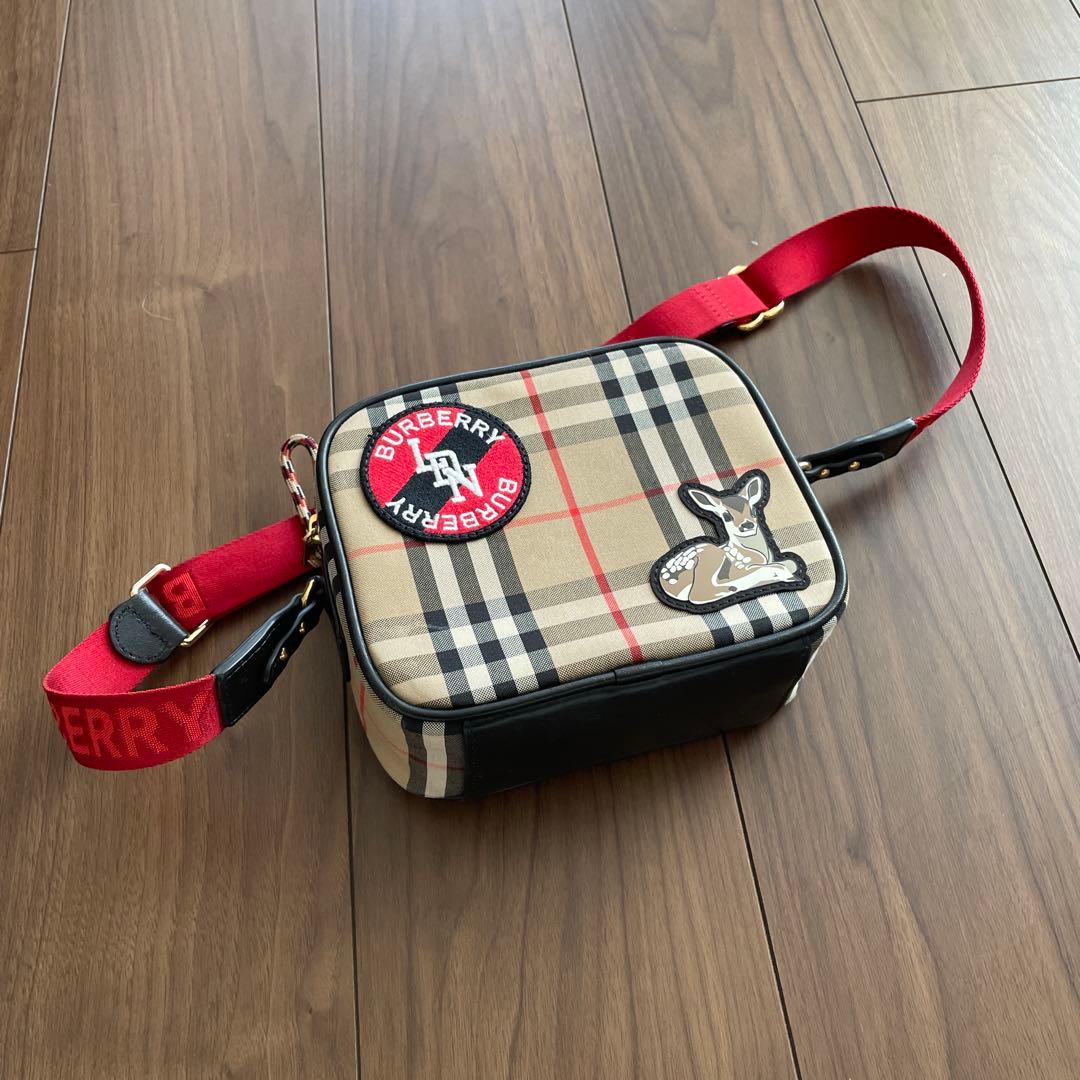 Burberry チェック柄 ショルダーバッグ　キッズ