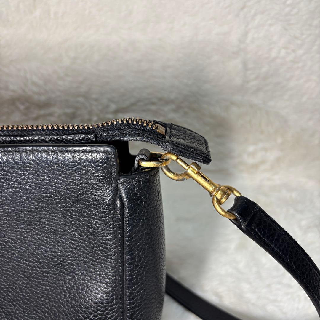 ◆良品◆TORY BURCH トリバーチ ショルダーバッグ　ブラック