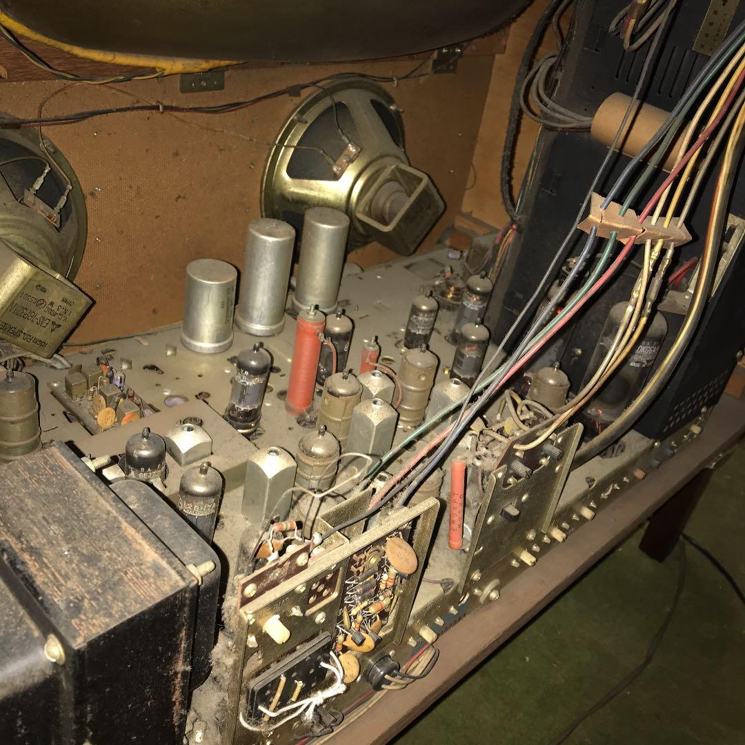 ナショナル製ブラウン管カラーテレビ　　直接引取り専用です