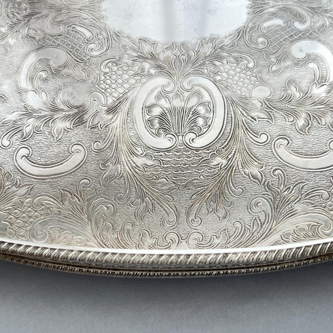 【英国】 ギャラリートレー オーバル型 45cm 装飾フット 大型