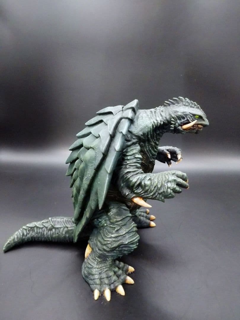 【塗装済完成品】X-PLUS ＧⅢ ガメラ 1999 1/700スケール