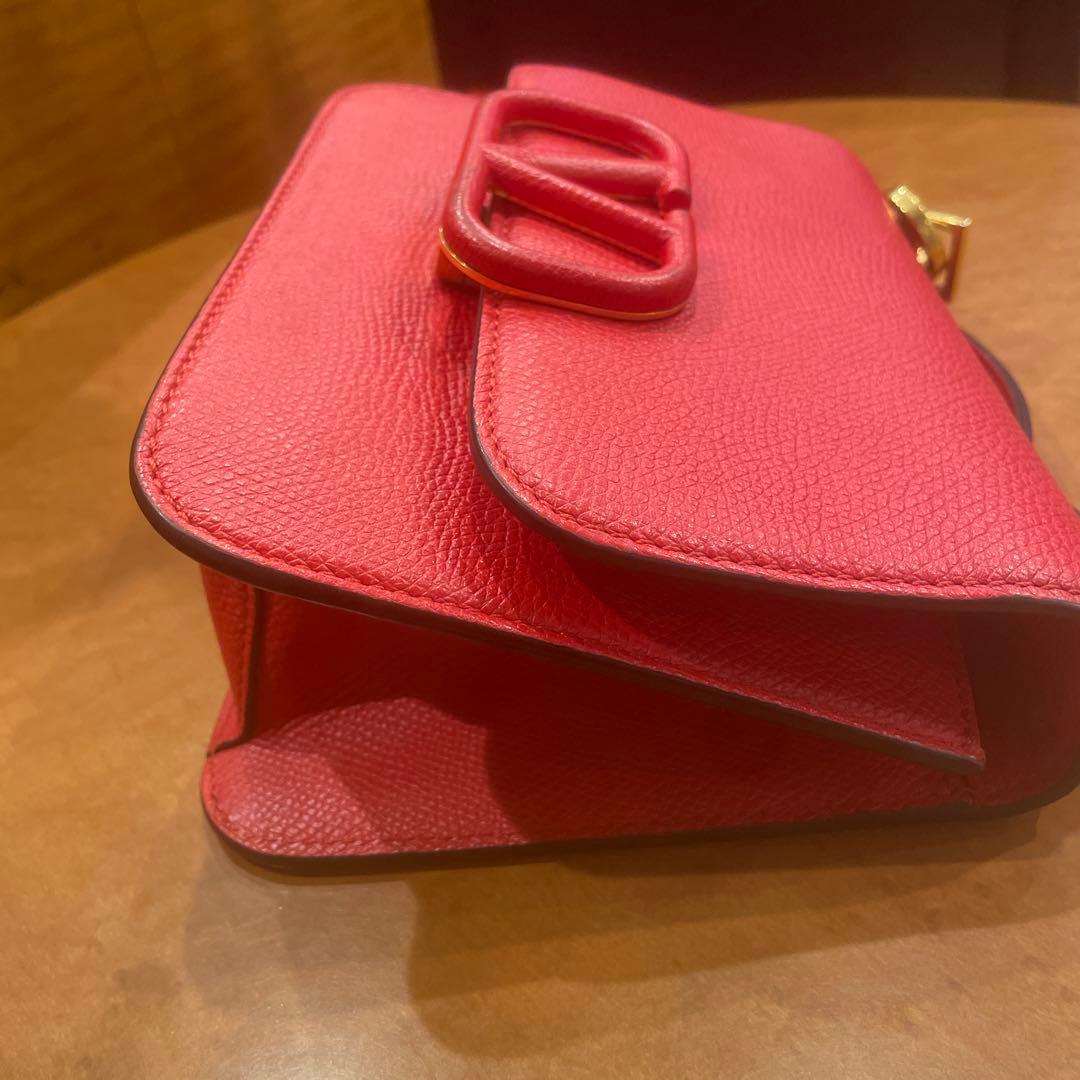 Valentino ヴァレンティノ　レザー　バッグ