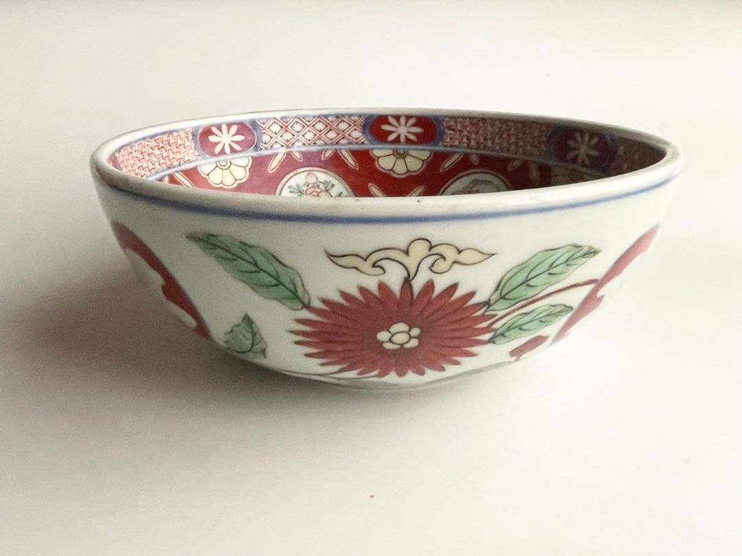 骨董　アンティーク　古伊万里　型物古伊万里　赤絵　色絵　窓絵　花文様　鉢　菓子鉢