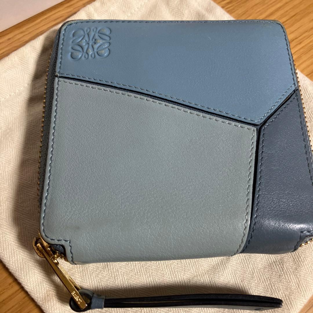 ロエベ折り財布