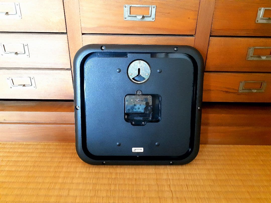 70's　SEIKO　掛け時計　ミッドセンチュリー　ビンテージ　レトロ　ブラウン