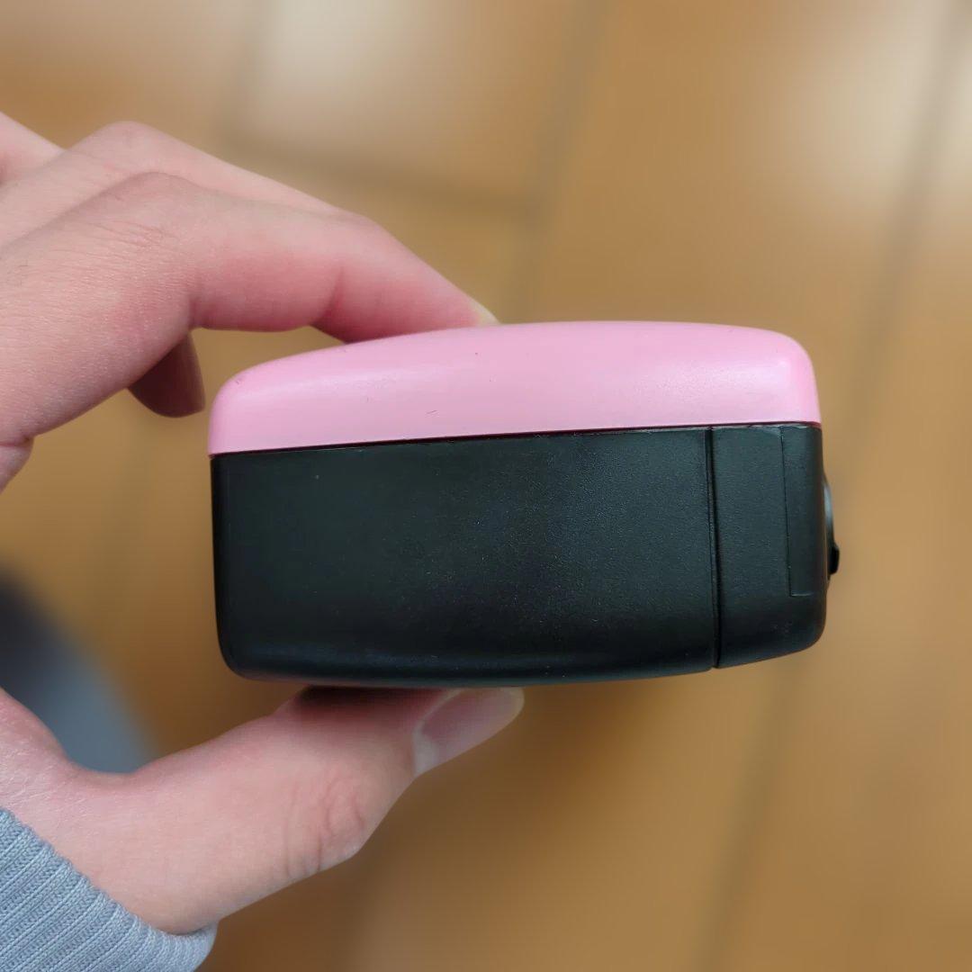 サンリオ ハローキティ 35mm　フィルムカメラ　トイカメラ