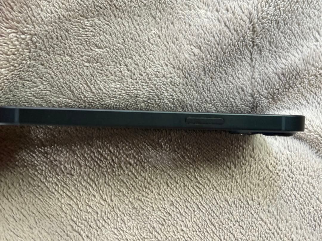 Apple iPhone13 ミッドナイト