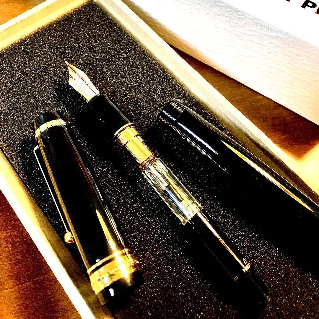 ☆ほぼ新品☆最極上品☆素晴らしいパイロットカスタム845漆万年筆(M)