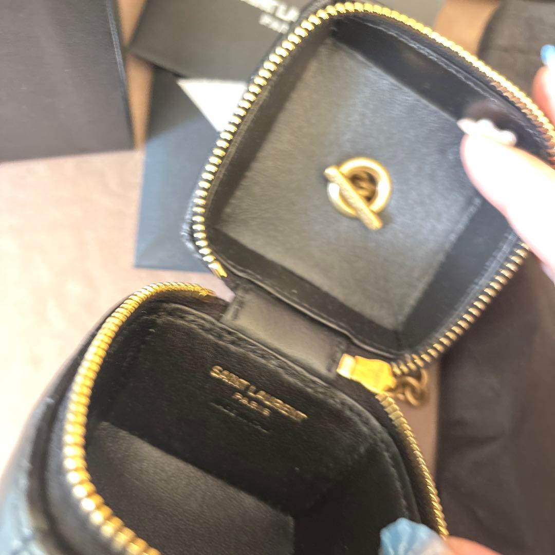 バッグ SAINT LAURENT CUBE