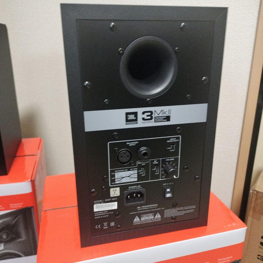 JBL 305P MkII スタジオモニター