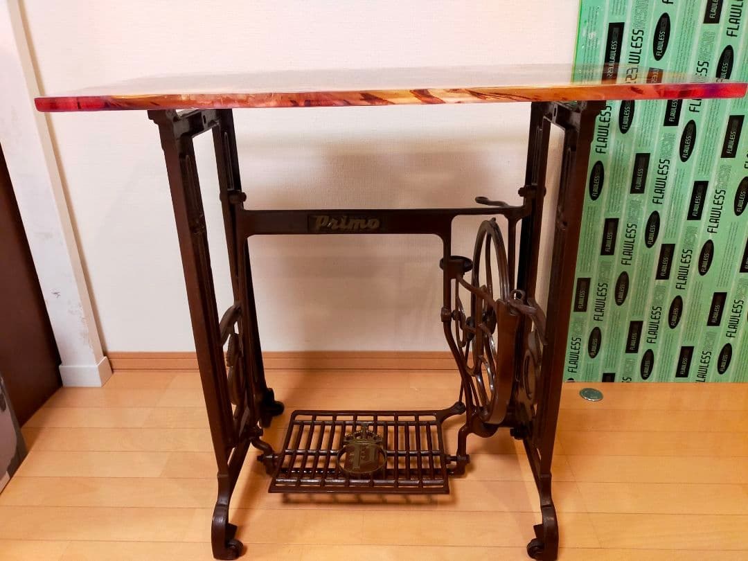 カズヒロ　ディスプレイ　レジン天板