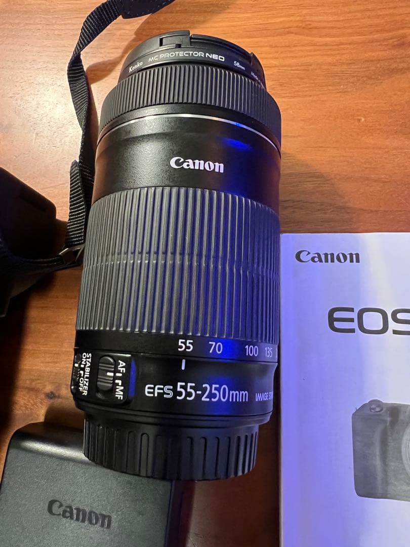 Canon EOS Kiss X9 デジタル一眼レフカメラ ダブルズームキット