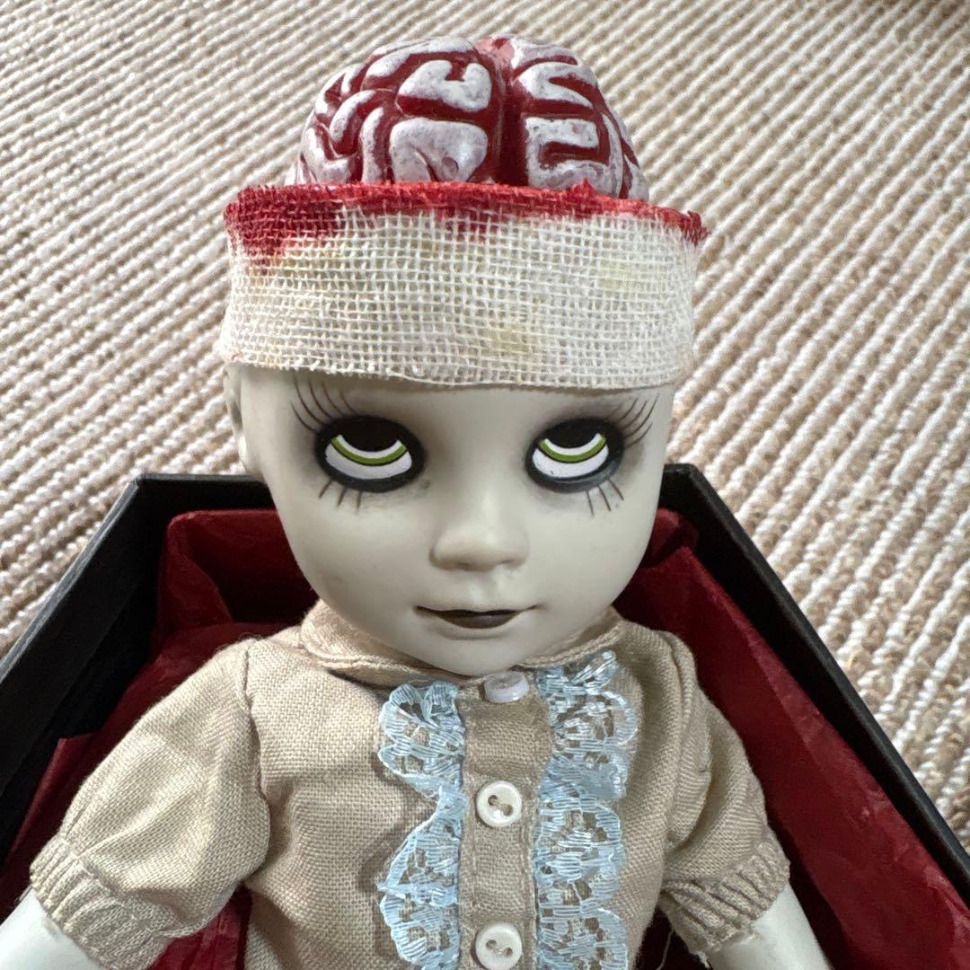 SF・ファンタジー・ホラー living dead dolls eggzorcist