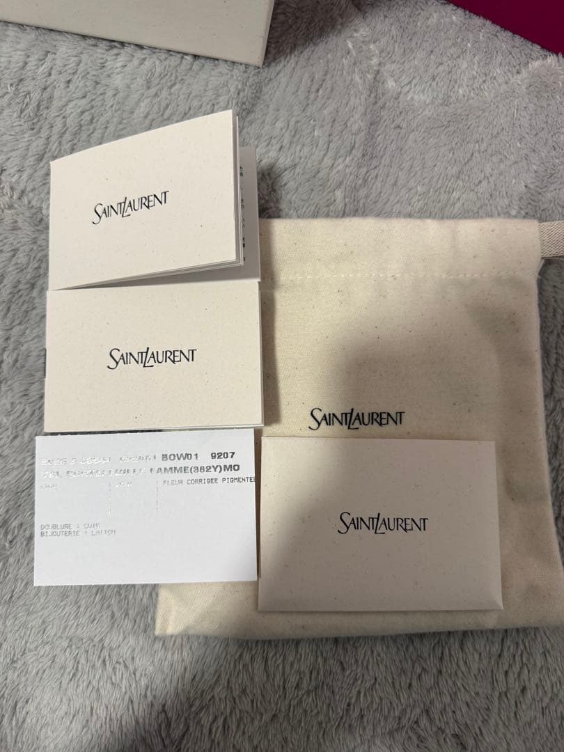 【新品】　サンローラン財布‼️