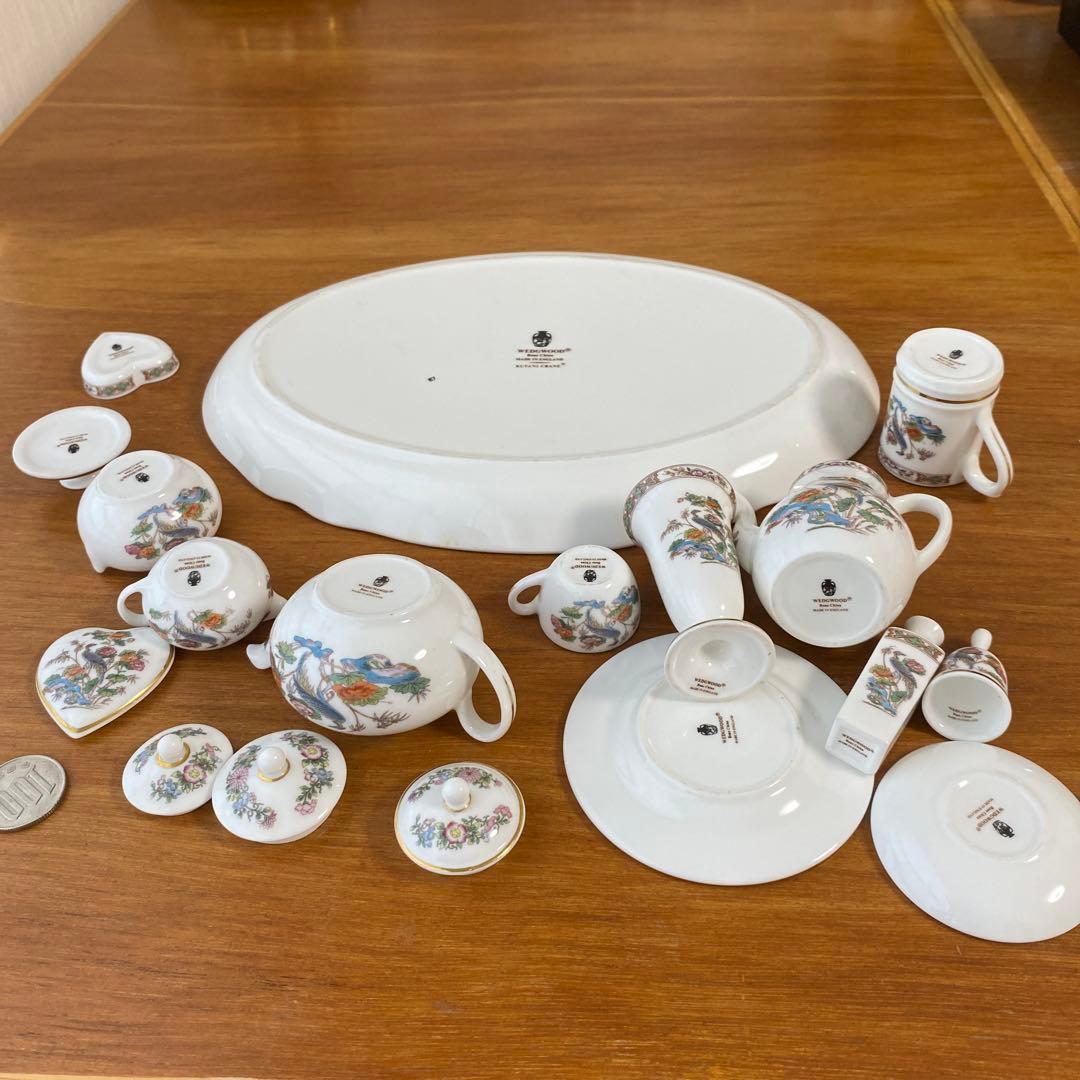 ウェッジウッド　クタニクレーン　ミニチュアセット　黒壺　14ピース