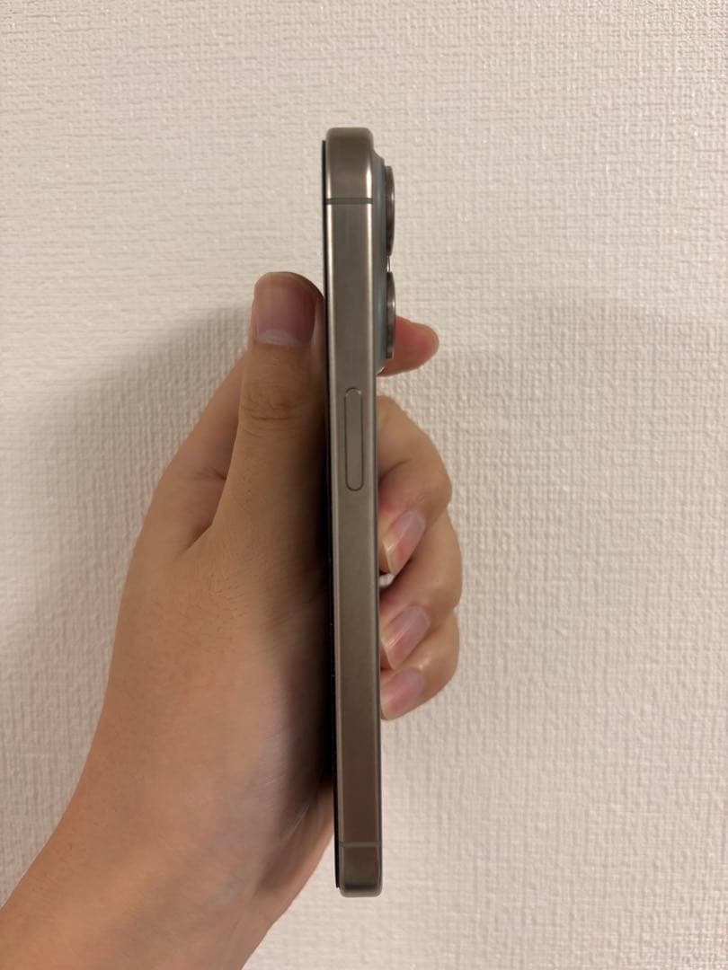 Apple Store品Apple iPhone 15Proナチュラルチタニウム