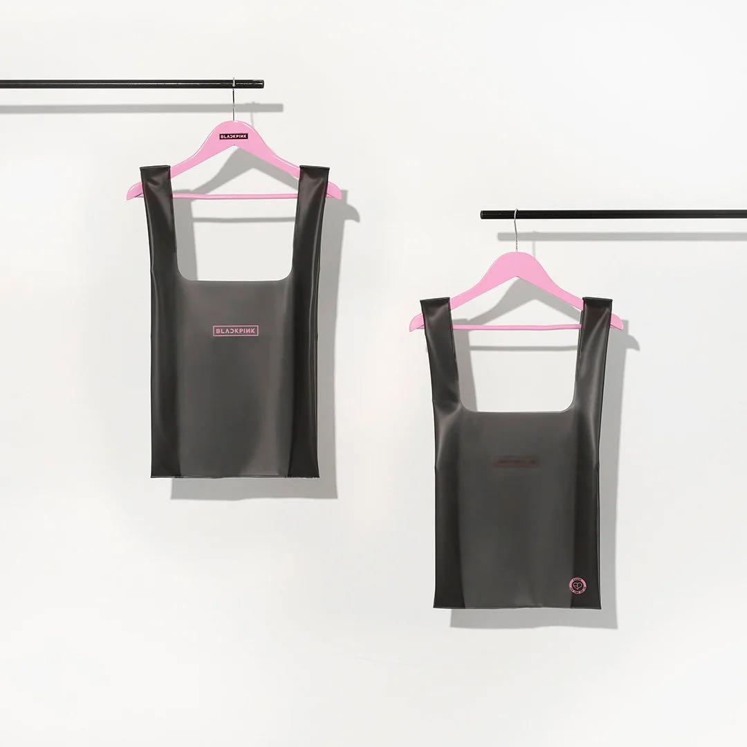 ブラックピンク　ペンライト　トートバック