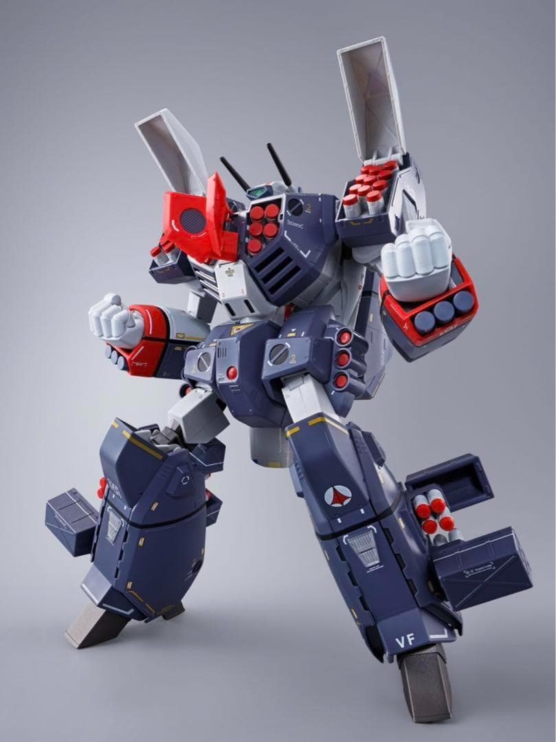 完全未開封 美品 DX超合金 VF-1J アーマードバルキリー超時空要塞マクロス
