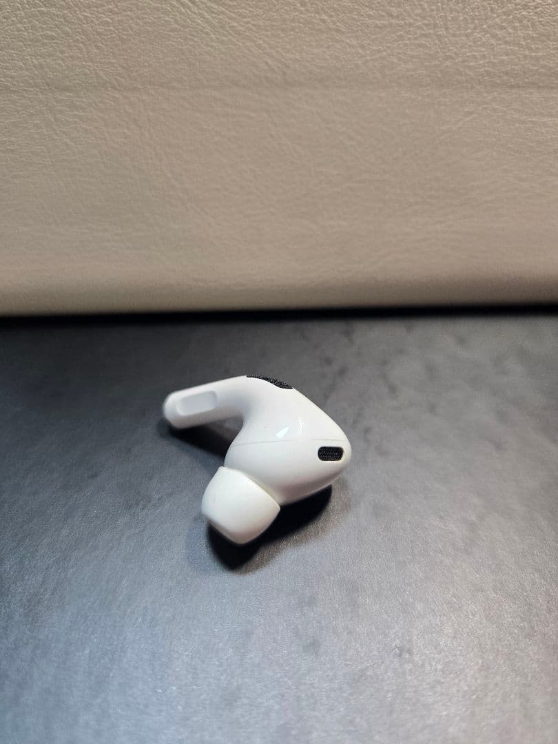 Apple AirPods Pro 第2世代 右耳　R